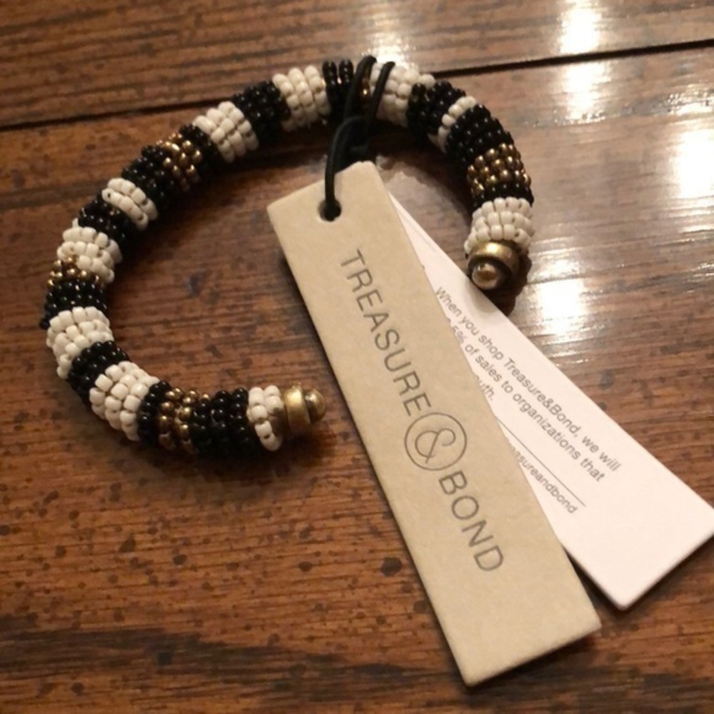 085 Seed Beed Bracelet